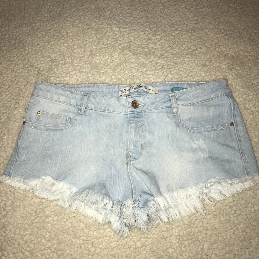 Zara Premium Wash TRF Jean Short-Shorts - Picture 2 of 4